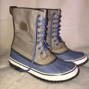 NIB Sorel 1964 Premium CVS boots. Size: 7.
